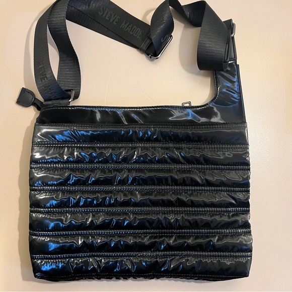 Steve Madden Puffer Shoulder Bag - Picture 7 of 13